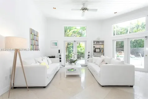 7924 SW 50th Court Miami FL 33143