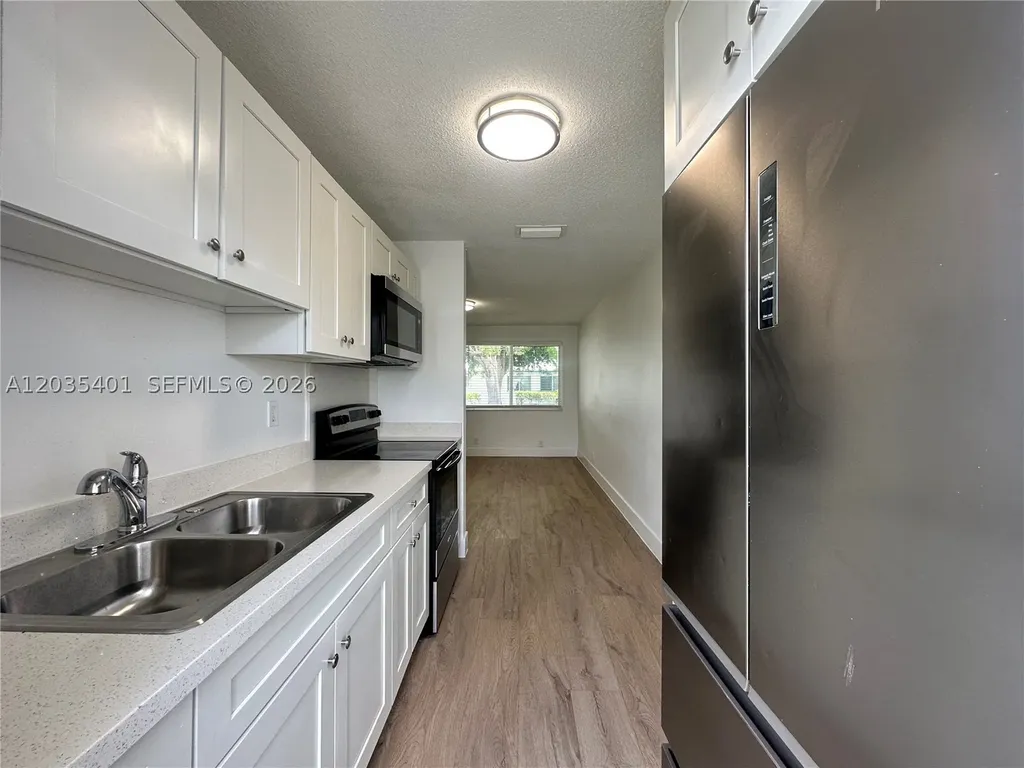 5911 NE 18th Avenue Fort Lauderdale FL 33334