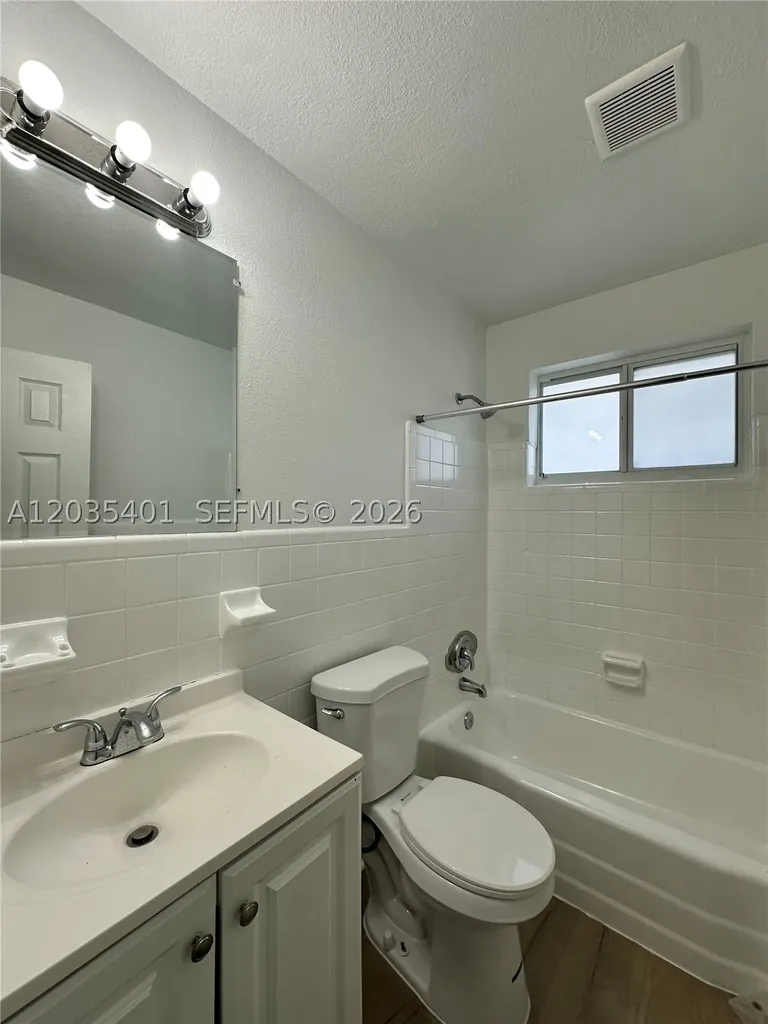 5911 NE 18th Avenue Fort Lauderdale FL 33334