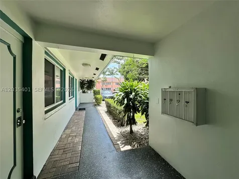 5911 NE 18th Avenue Fort Lauderdale FL 33334