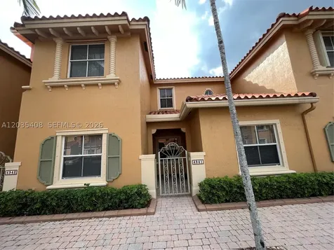 4941 Tradewinds Terrace Dania Beach FL 33312