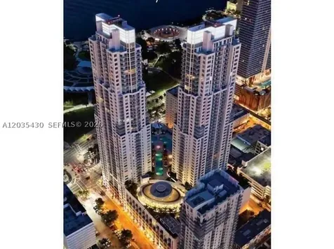 253 NE 2nd Street Miami FL 33132