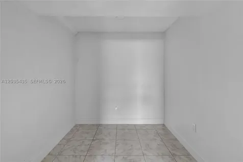 3800 SW 102nd Avenue Miami FL 33165