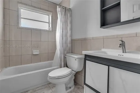 3800 SW 102nd Avenue Miami FL 33165