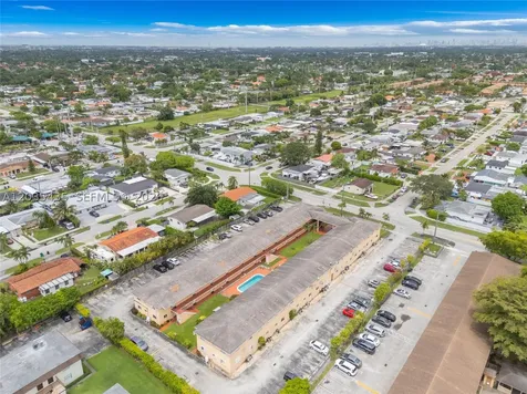 3800 SW 102nd Avenue Miami FL 33165