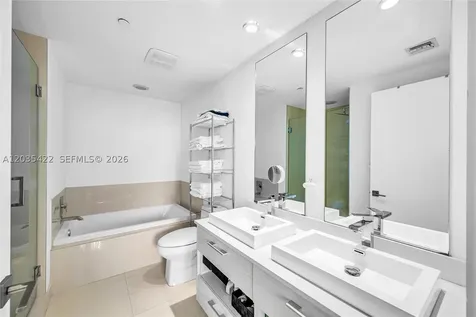 45 SW 9th Street Miami FL 33130
