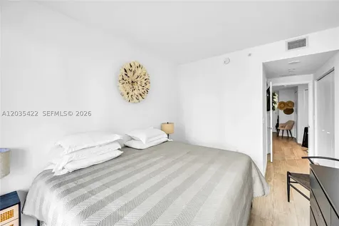 45 SW 9th Street Miami FL 33130