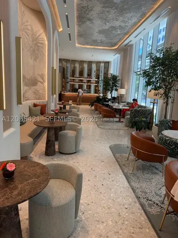 77 SE 5th Miami FL 33131