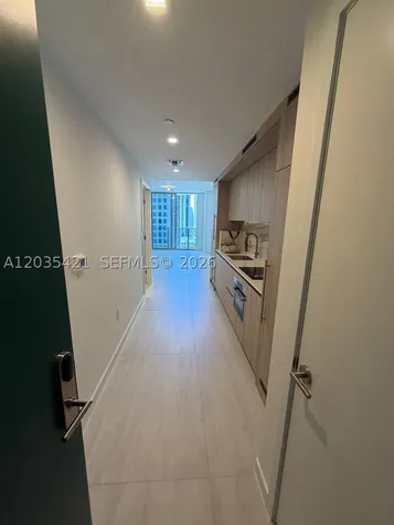 77 SE 5th Miami FL 33131