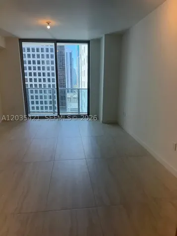 77 SE 5th Miami FL 33131