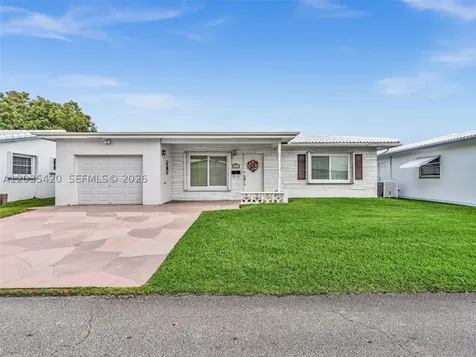 8511 NW 59th Court Tamarac FL 33321