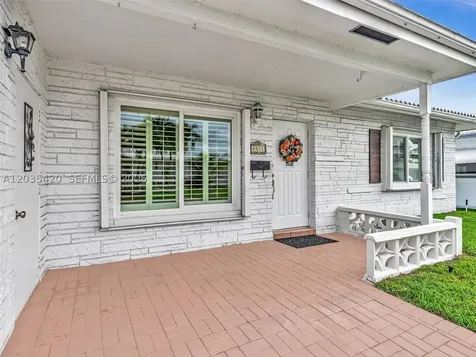 8511 NW 59th Court Tamarac FL 33321