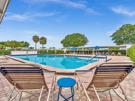 8511 NW 59th Court Tamarac FL 33321