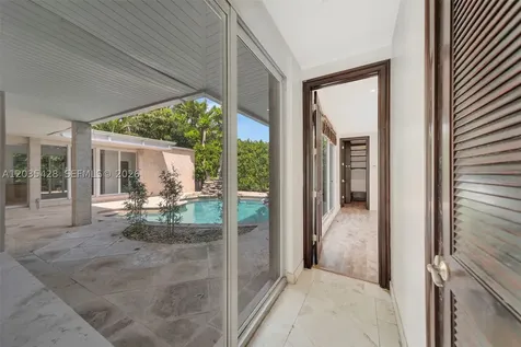 111 S Hibiscus Drive Miami Beach FL 33139