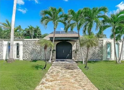 111 S Hibiscus Drive Miami Beach FL 33139
