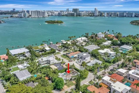 111 S Hibiscus Drive Miami Beach FL 33139