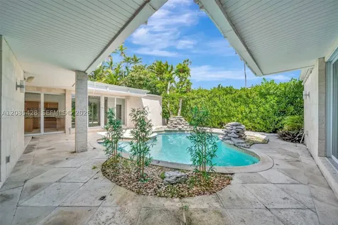 111 S Hibiscus Drive Miami Beach FL 33139