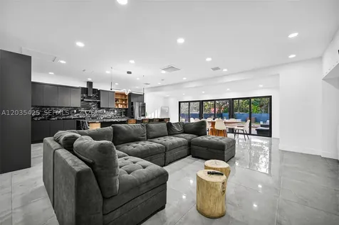 112 NW 53rd Street Miami FL 33127