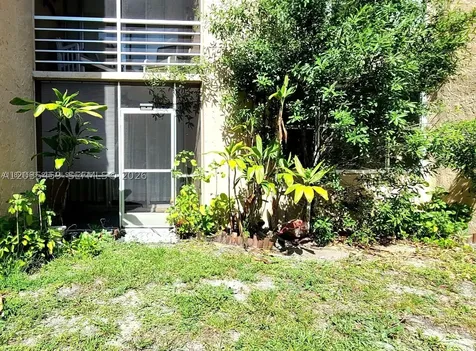 9410 Live Oak Place Davie FL 33324