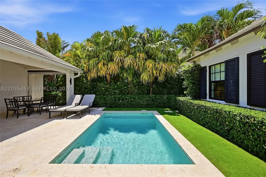 135 Chilean Avenue Palm Beach FL 33480