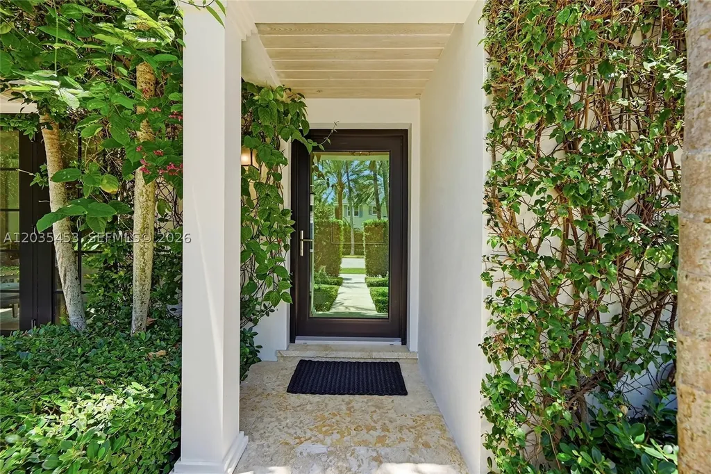 135 Chilean Avenue Palm Beach FL 33480