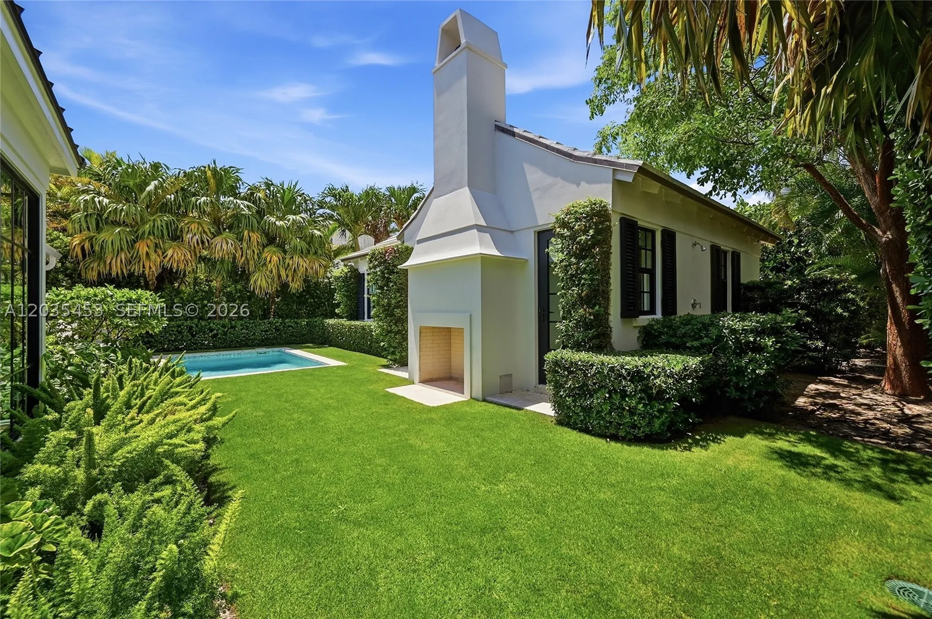 135 Chilean Avenue Palm Beach FL 33480