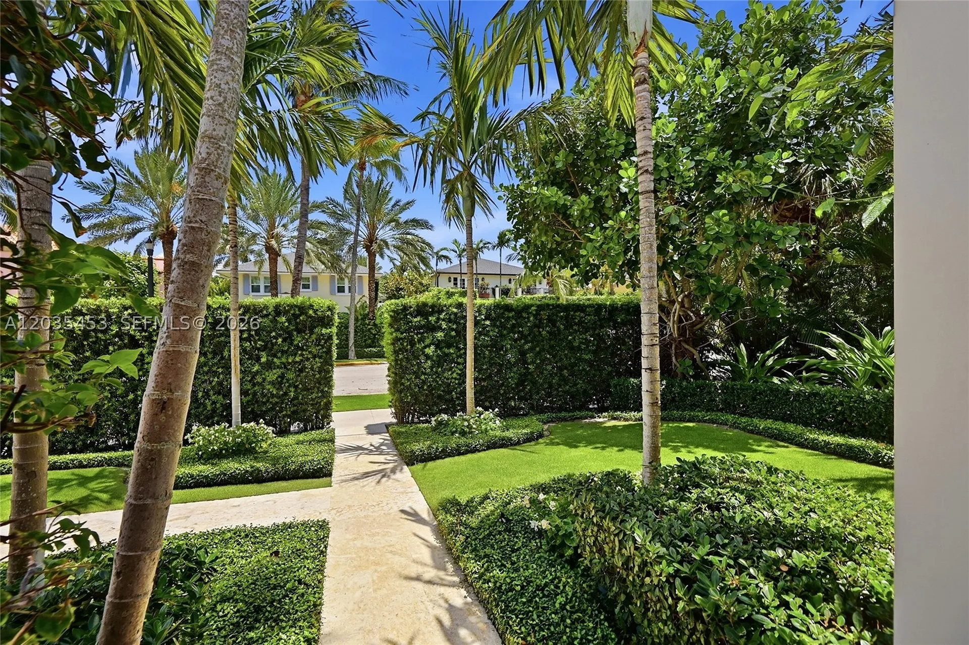 135 Chilean Avenue Palm Beach FL 33480