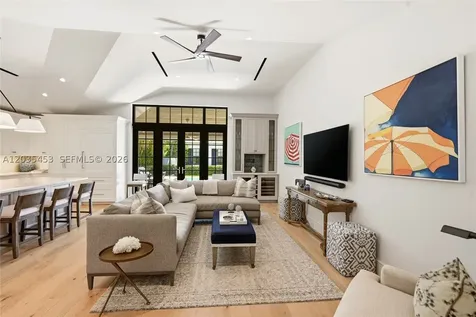 135 Chilean Avenue Palm Beach FL 33480