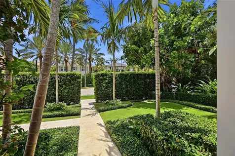 135 Chilean Avenue Palm Beach FL 33480