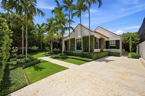 135 Chilean Avenue Palm Beach FL 33480