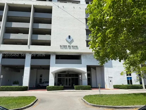 1 Glen Royal Parkway Miami FL 33125