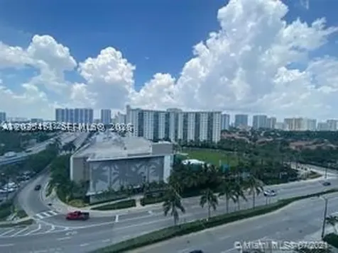 19201 Collins Avenue Sunny Isles Beach FL 33160
