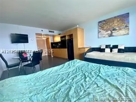 19201 Collins Avenue Sunny Isles Beach FL 33160