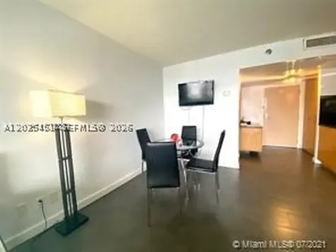 19201 Collins Avenue Sunny Isles Beach FL 33160