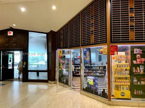 801 Brickell Bay Drive Miami FL 33131
