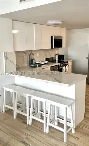 801 Brickell Bay Drive Miami FL 33131