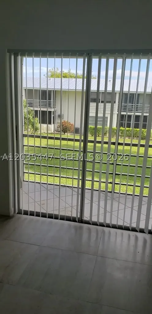 320 Fanshaw H Boca Raton FL 33434