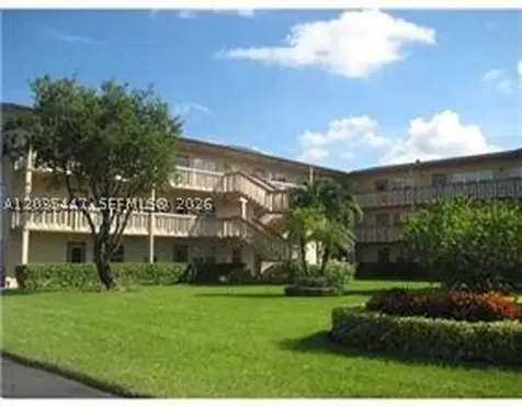 320 Fanshaw H Boca Raton FL 33434