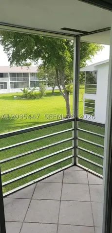 320 Fanshaw H Boca Raton FL 33434
