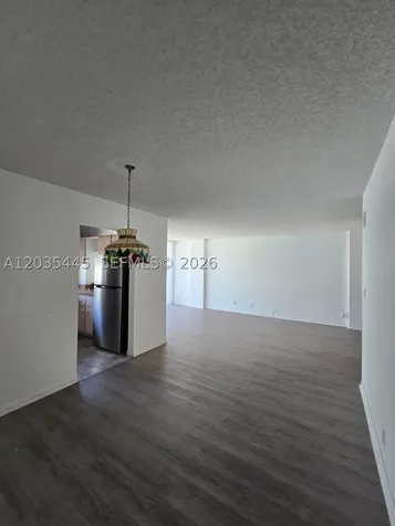 16909 N Bay Road Sunny Isles Beach FL 33160