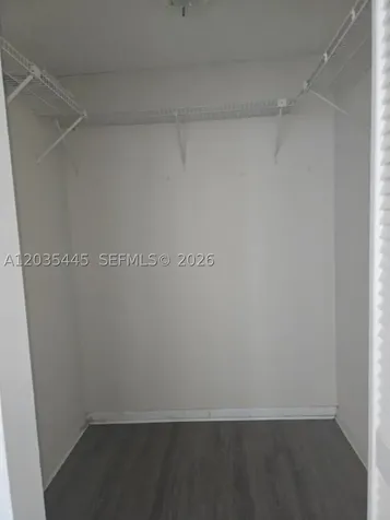 16909 N Bay Road Sunny Isles Beach FL 33160