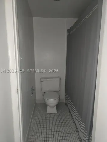 16909 N Bay Road Sunny Isles Beach FL 33160