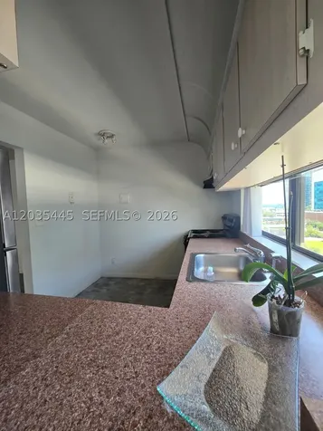 16909 N Bay Road Sunny Isles Beach FL 33160