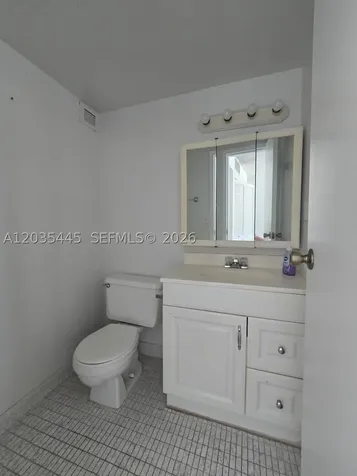 16909 N Bay Road Sunny Isles Beach FL 33160