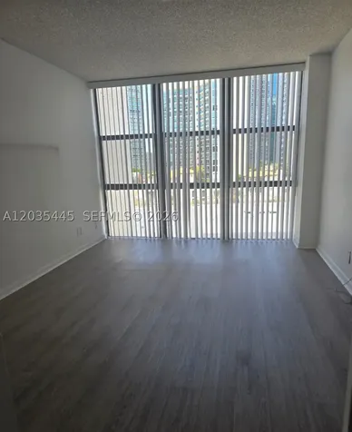 16909 N Bay Road Sunny Isles Beach FL 33160