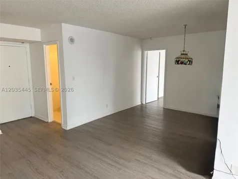 16909 N Bay Road Sunny Isles Beach FL 33160