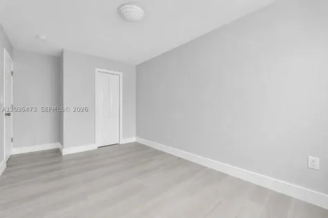 6647 SW 59th Place South Miami FL 33143