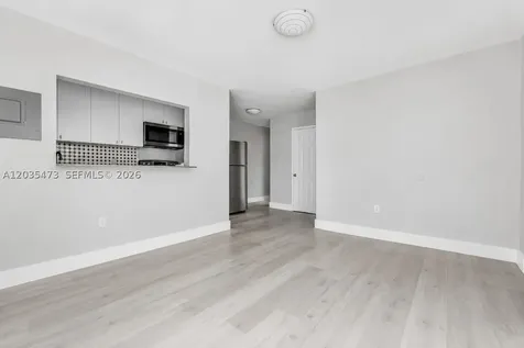 6647 SW 59th Place South Miami FL 33143
