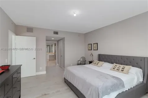 14951 Royal Oaks Lane North Miami FL 33181