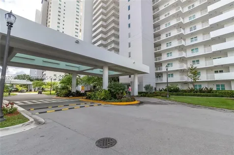 14951 Royal Oaks Lane North Miami FL 33181
